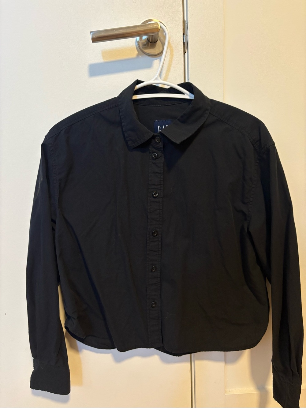 GAP Black Shirt